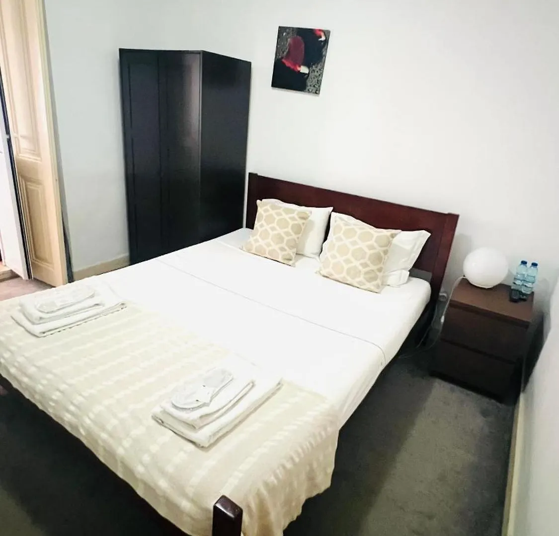 Hotel Sao Lazaro Bhuiyan Family Host Lisboa